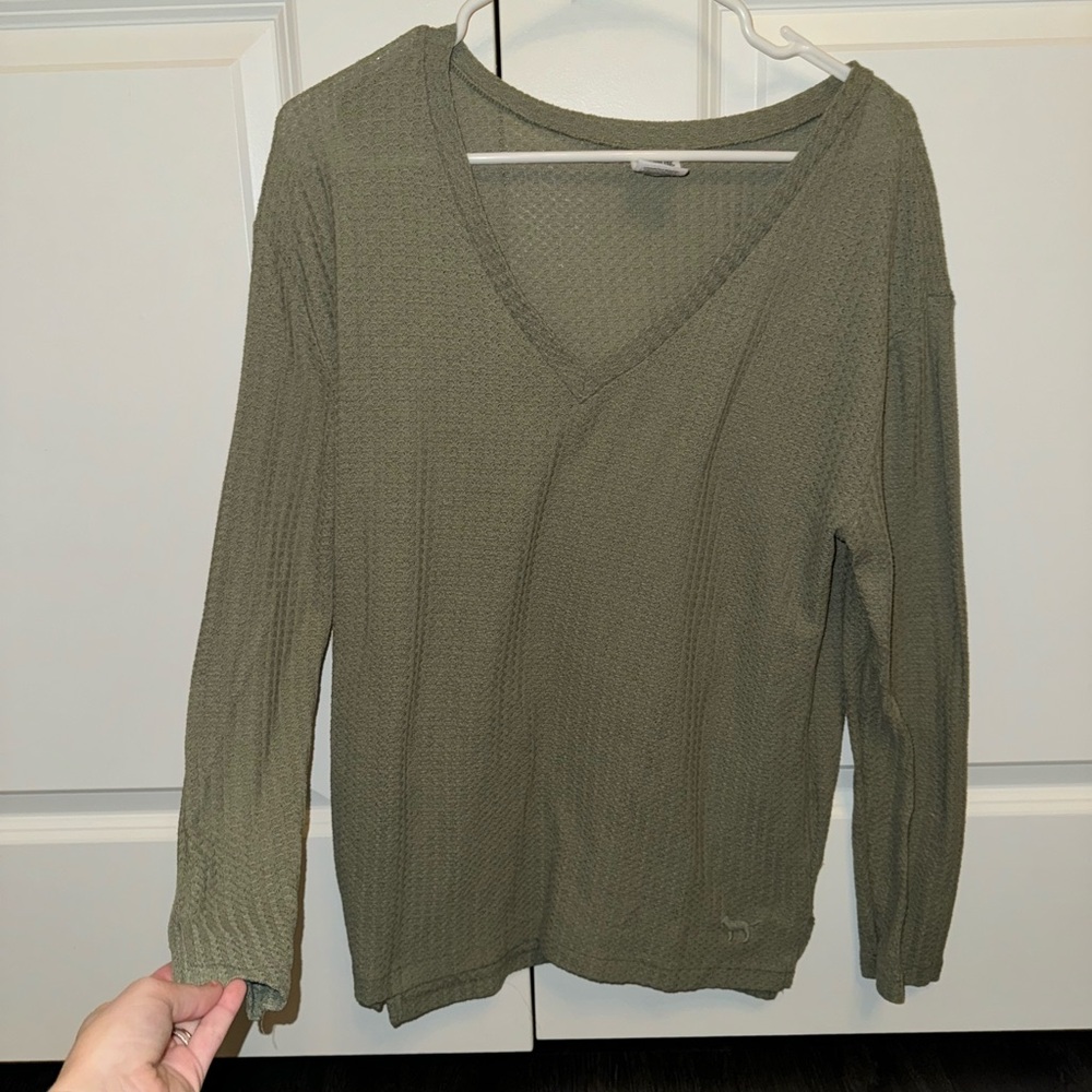 Victoria Secret Pink Lightweight Navy Green Waffle Fall V Neck Sweater Top
